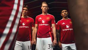 Manchester United Home Kit 24/25